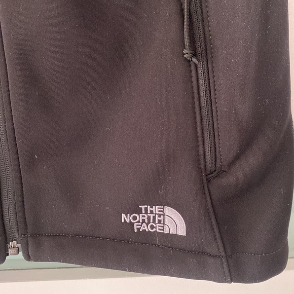 The North Face vest with Windwall windstopper technology- worn once - Picture 5 of 11